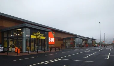 B&Q. Merthyr Tydfil